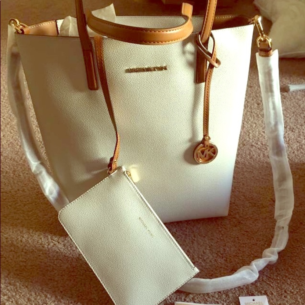Michale Kors Tote - New with tags